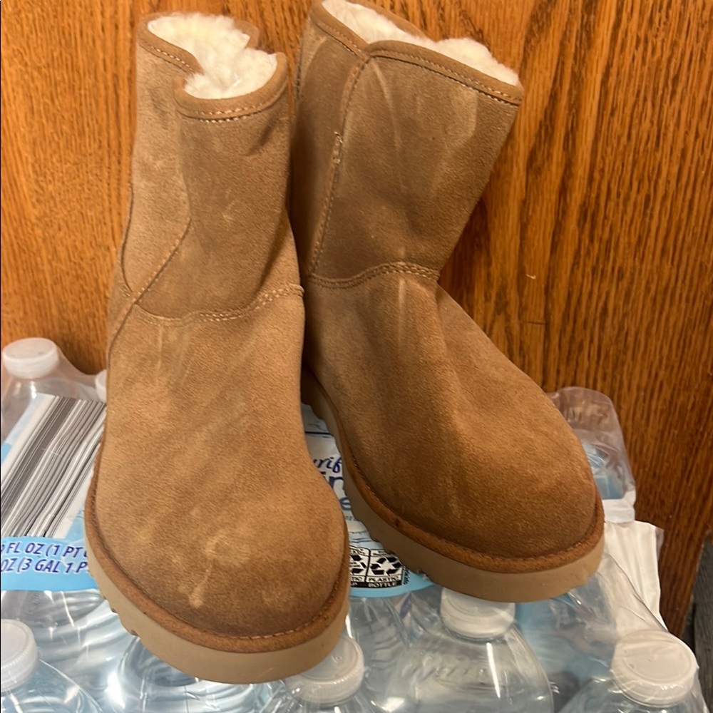 UGG Tan Suede Boots with Shearling